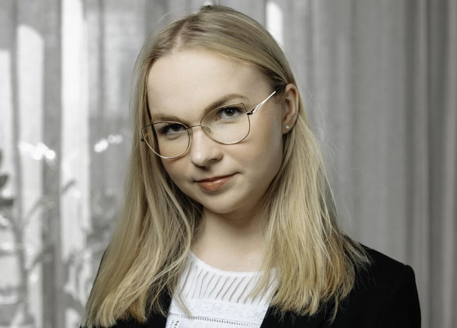 Agate  Dērveniece