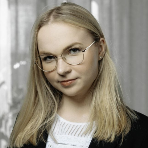 Agate  Dērveniece